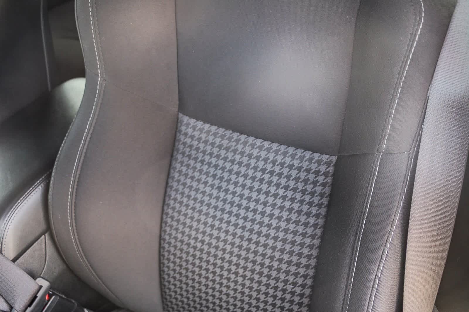 Thumbnail: 2022 Dodge Charger - 25