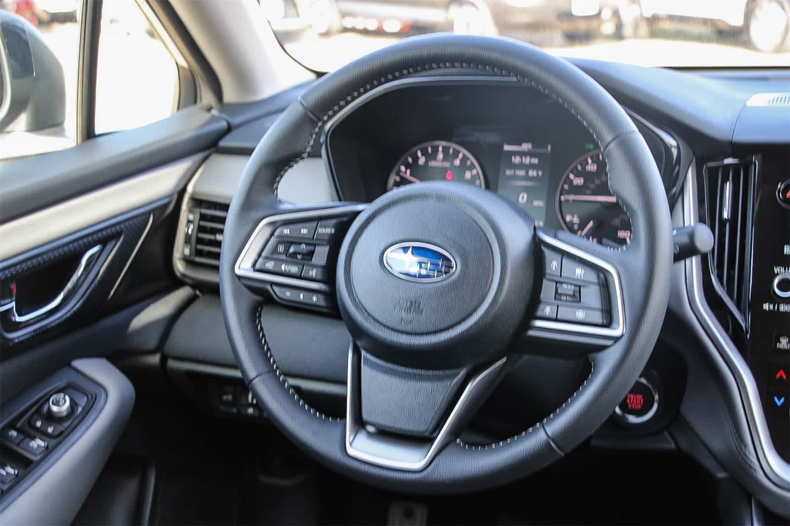 Thumbnail: 2025 Subaru Outback - 15