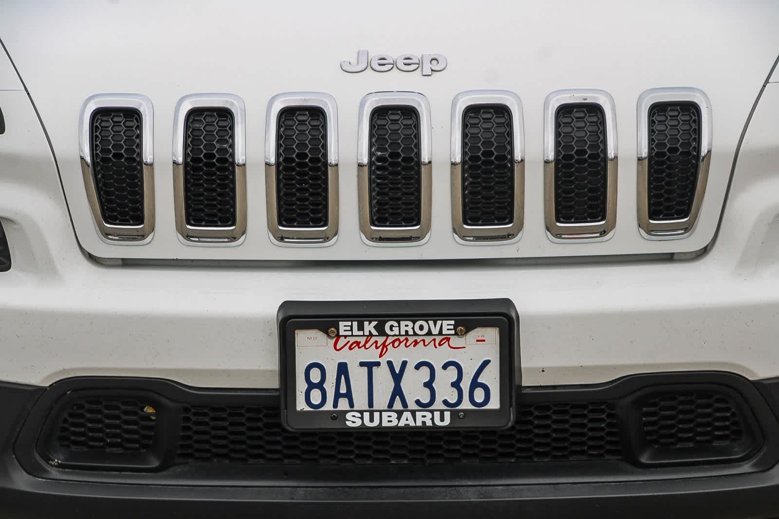 Thumbnail: 2018 Jeep Cherokee - 6