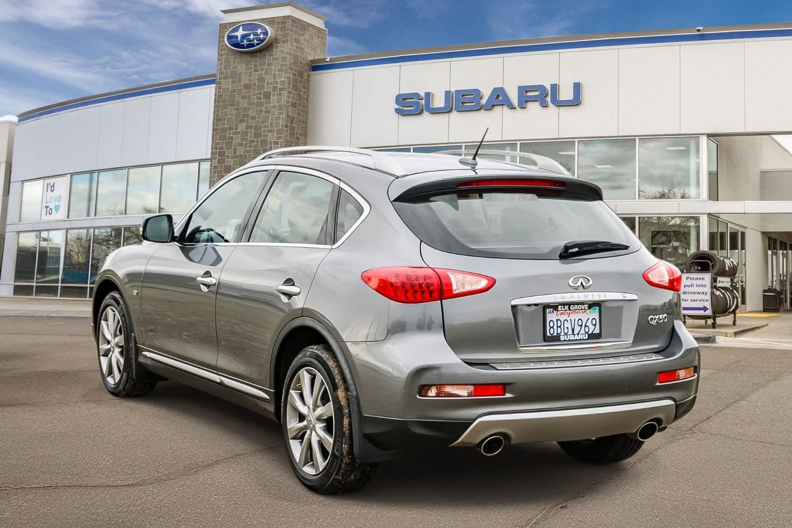 Thumbnail: 2017 INFINITI QX50 - 2