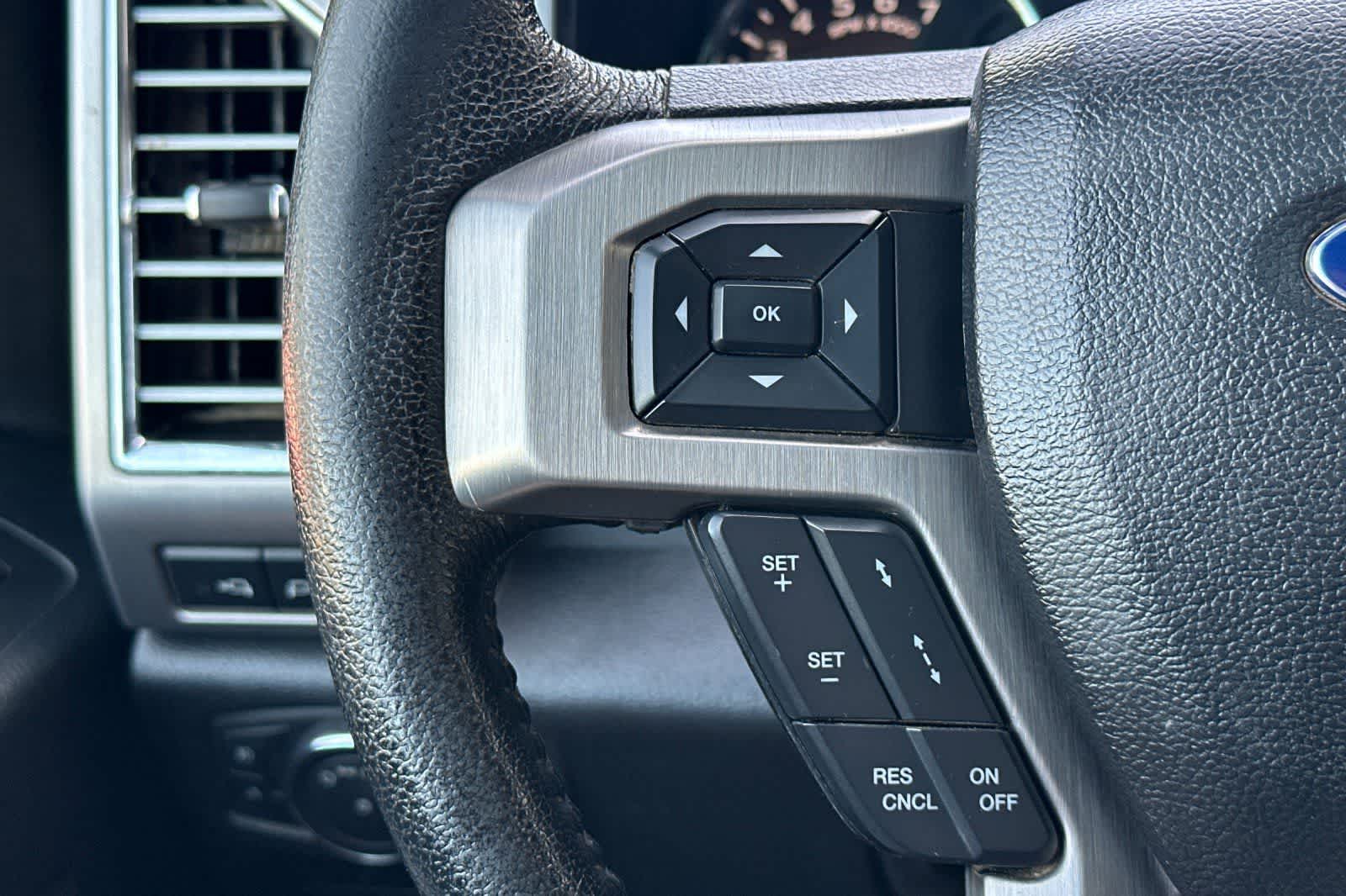 Thumbnail: 2016 Ford F-150 - 25
