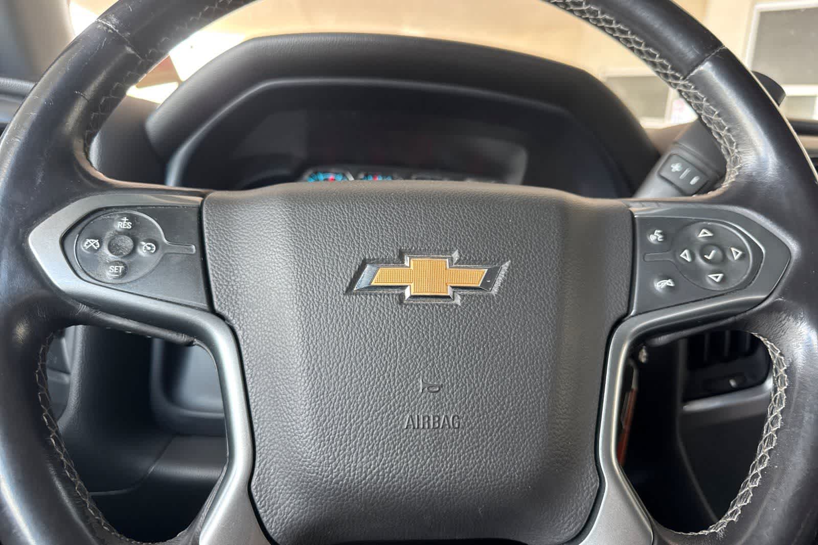 Thumbnail: 2014 Chevrolet Silverado 1500 - 21