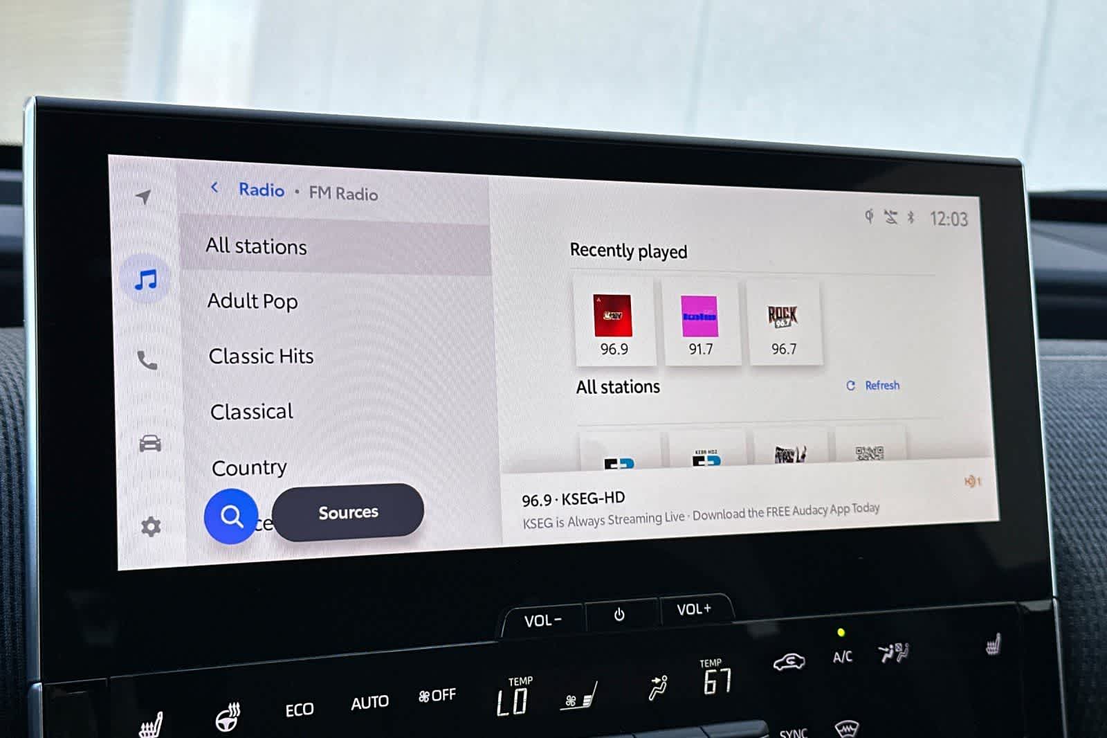 Thumbnail: 2024 Subaru Solterra - 20