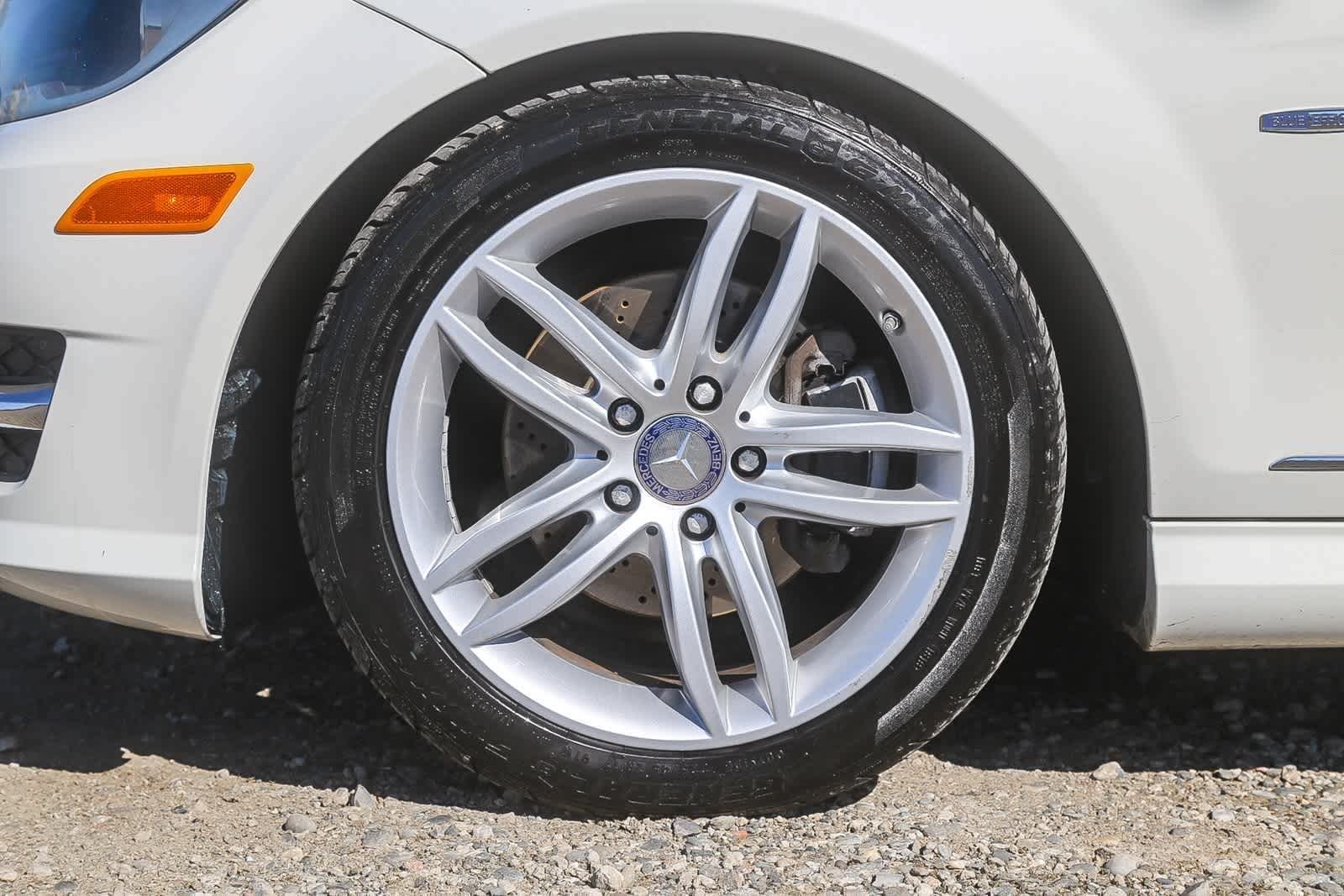 Thumbnail: 2012 Mercedes-Benz C-Class - 6