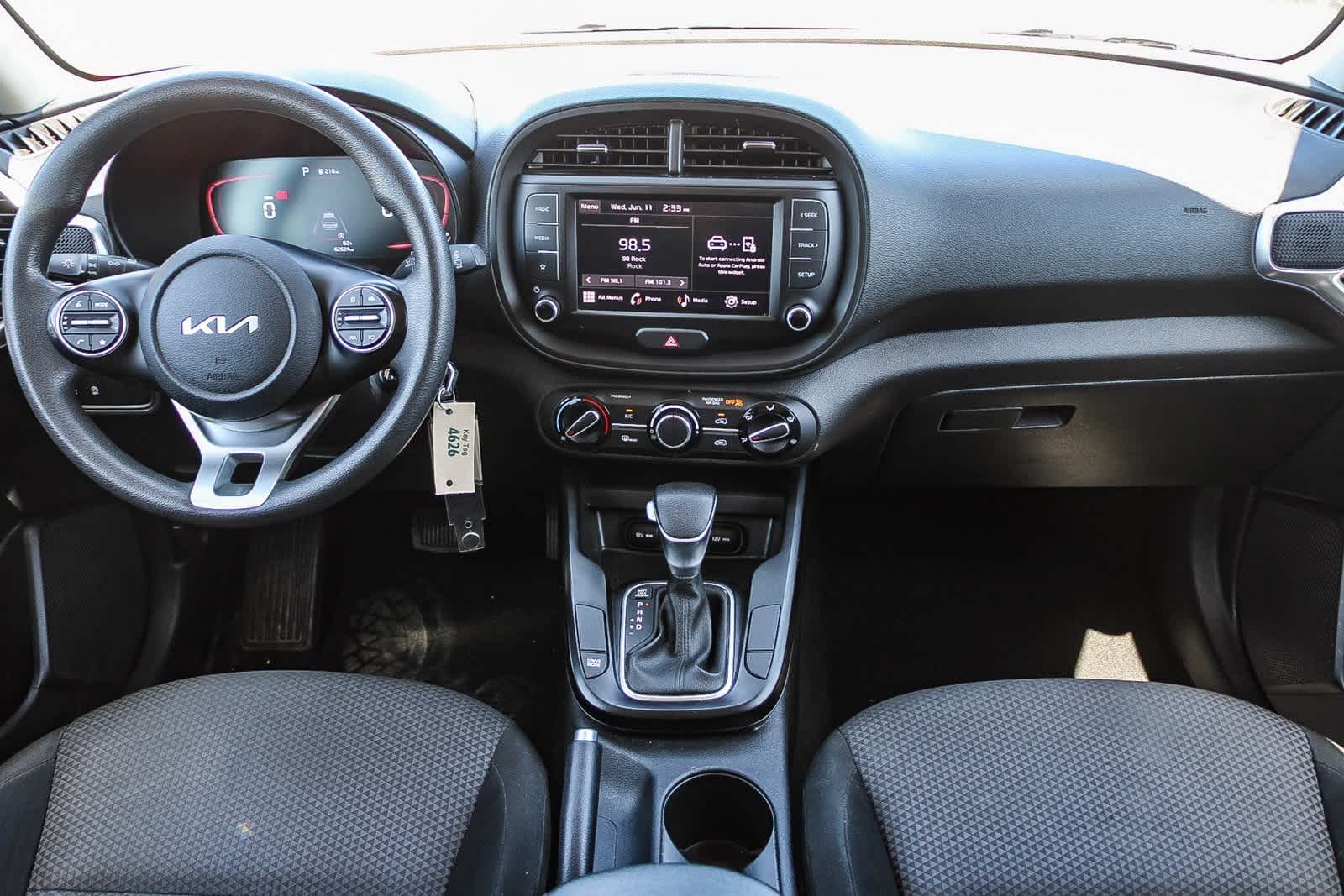 2023 Kia Soul LX 12