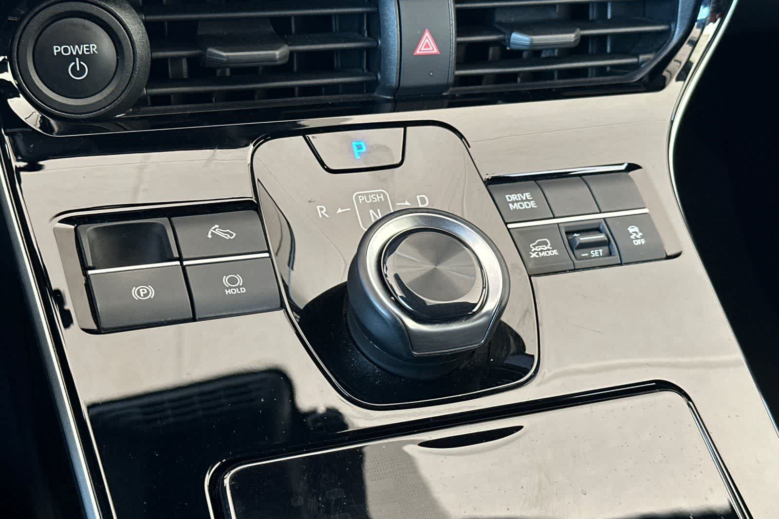 Thumbnail: 2024 Subaru Solterra - 23