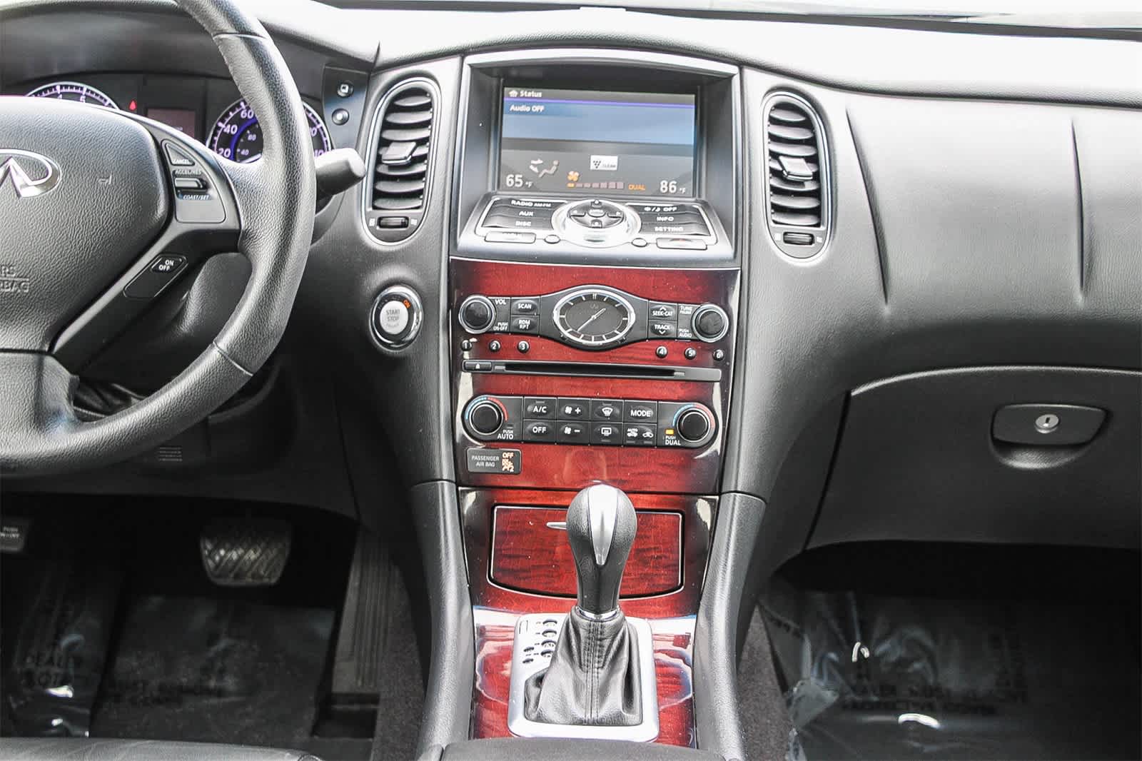 Thumbnail: 2017 INFINITI QX50 - 13