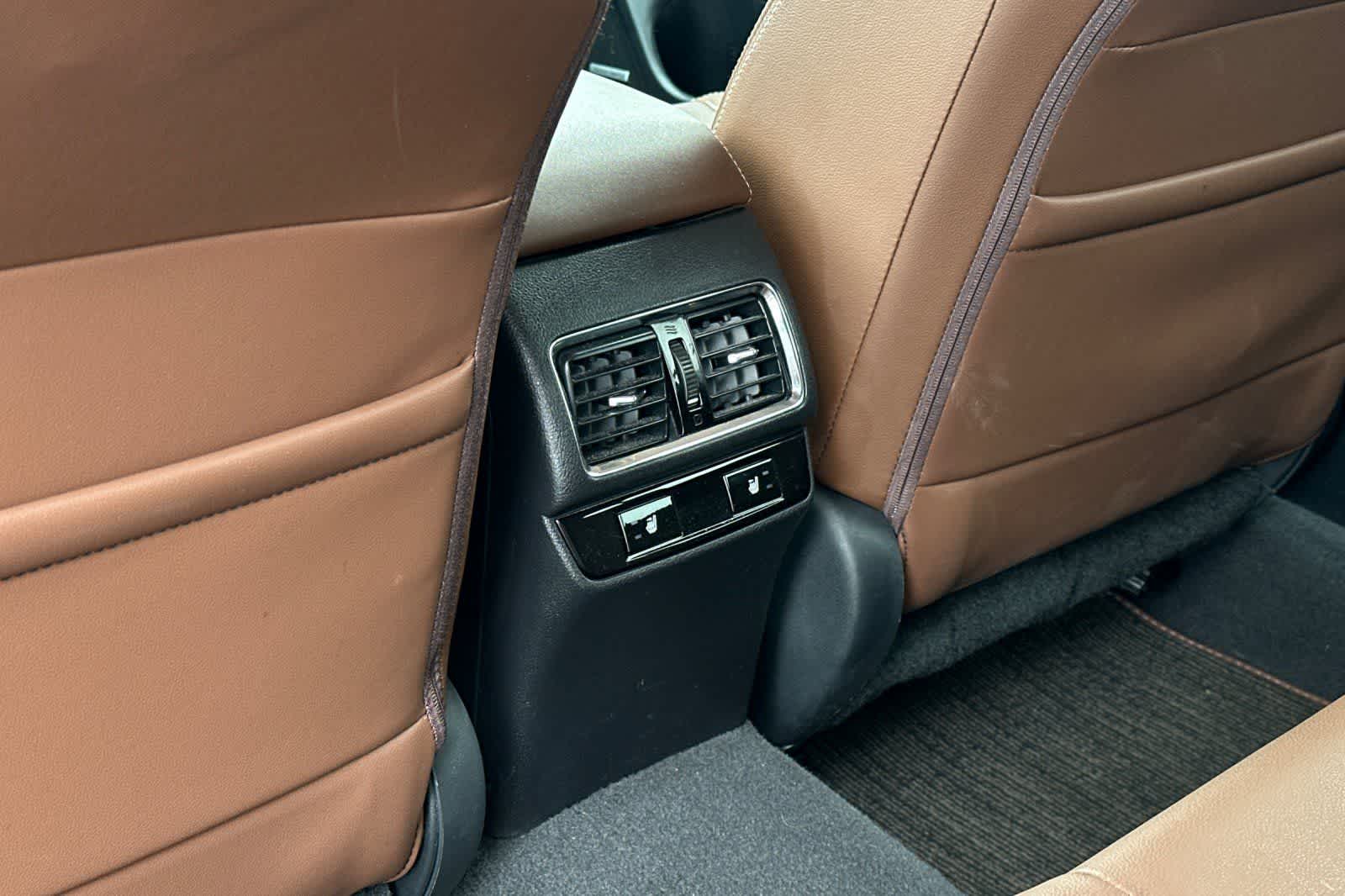 Thumbnail: 2017 Subaru Outback - 15