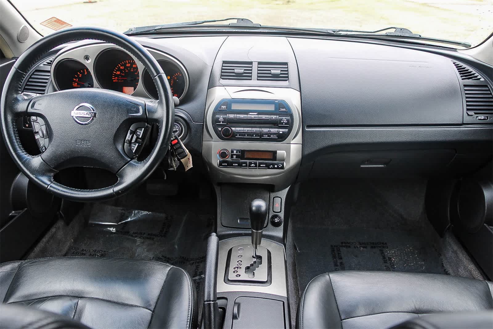 Thumbnail: 2004 Nissan Altima - 12