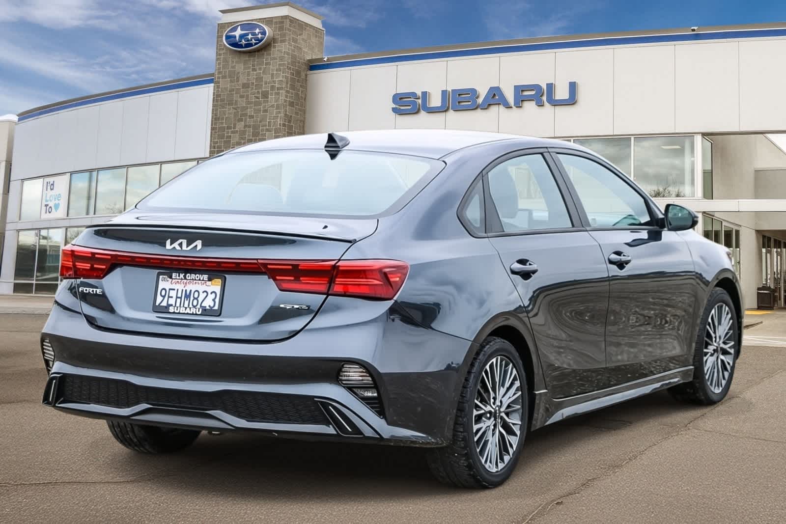 Thumbnail: 2023 Kia Forte - 4