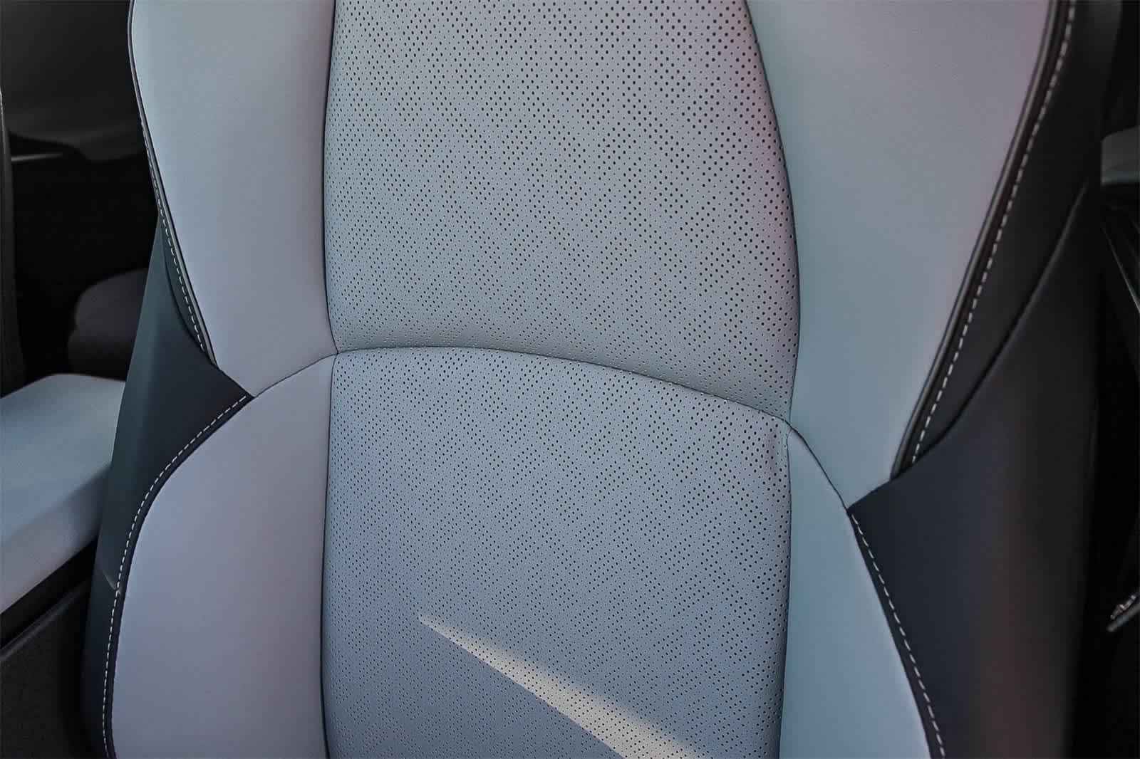 Thumbnail: 2026 Subaru Solterra - 23