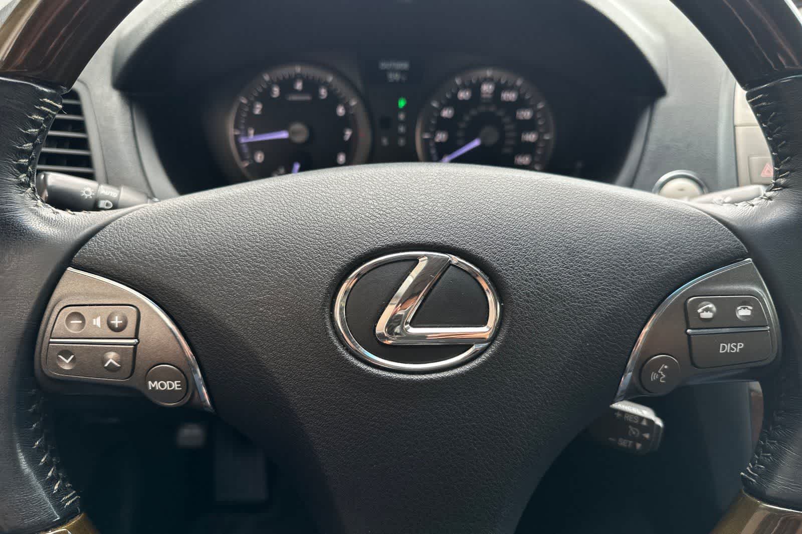 Thumbnail: 2010 Lexus ES - 25