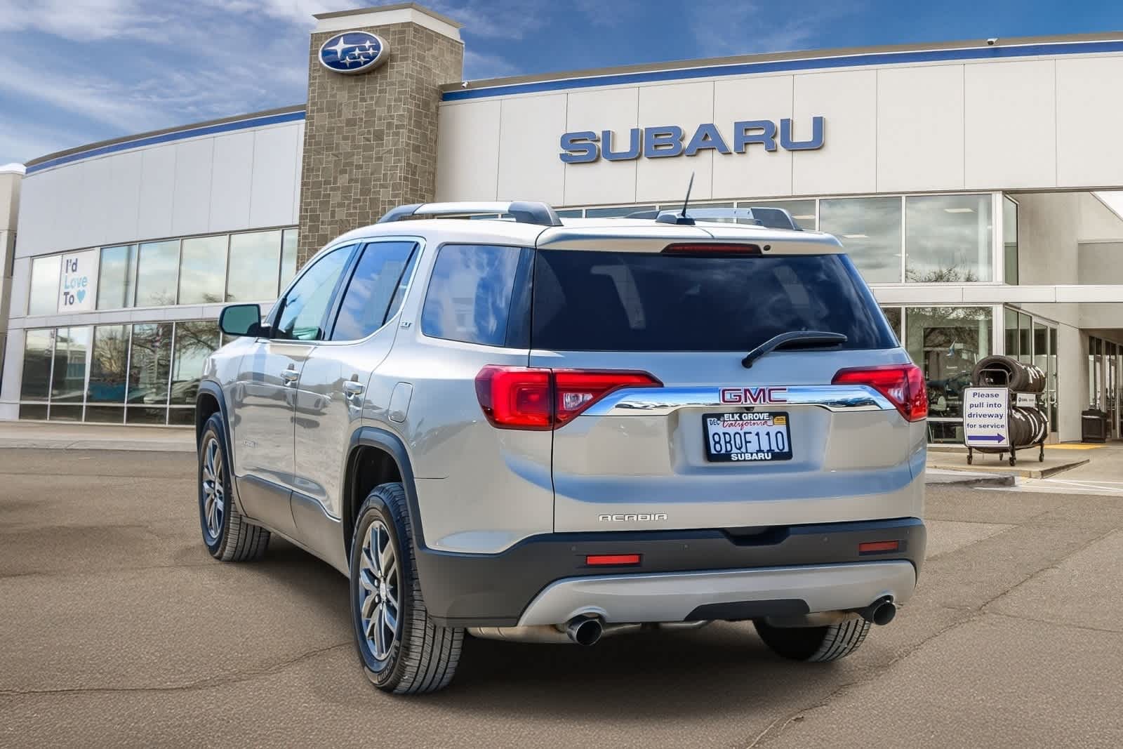 Thumbnail: 2017 GMC Acadia - 2