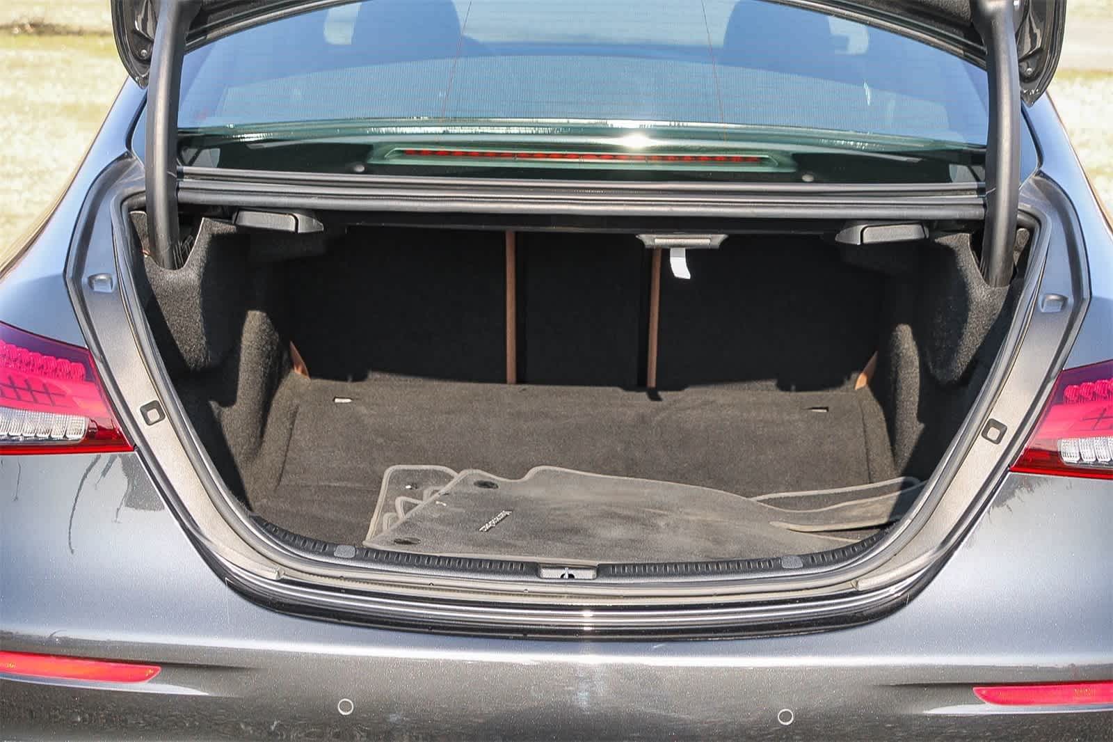 Thumbnail: 2021 Mercedes-Benz E-Class - 17