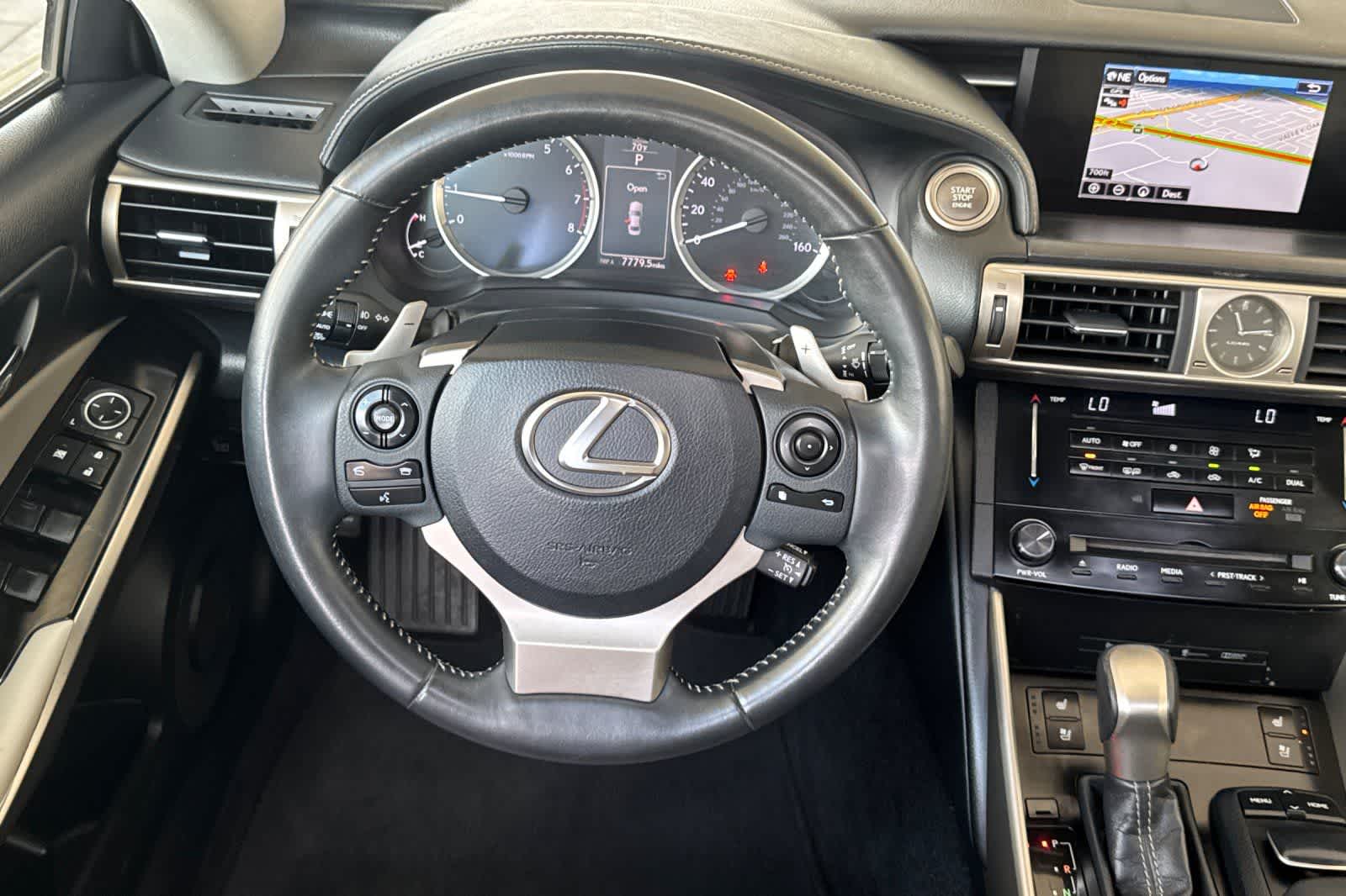 Thumbnail: 2014 Lexus IS - 13