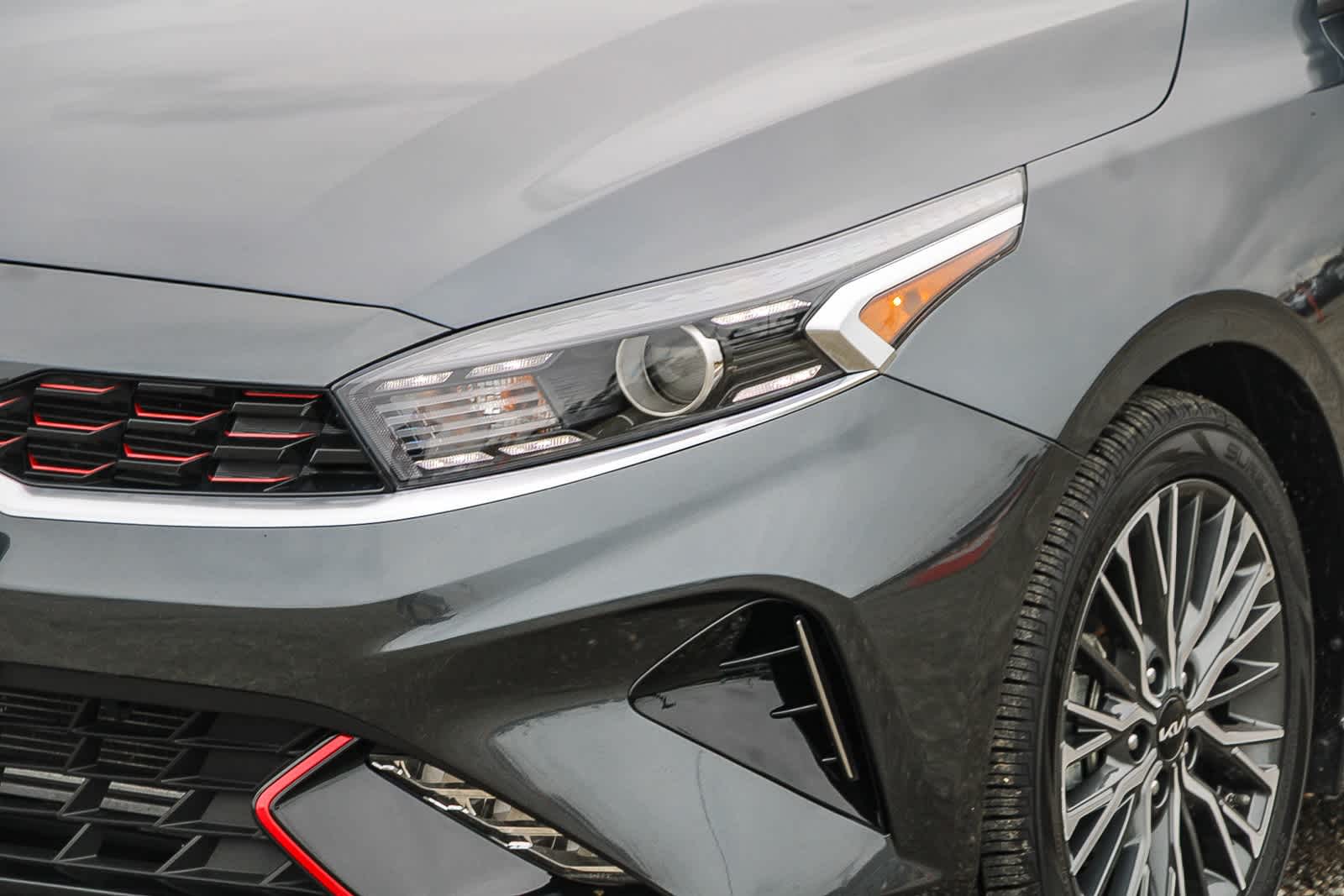 Thumbnail: 2023 Kia Forte - 8