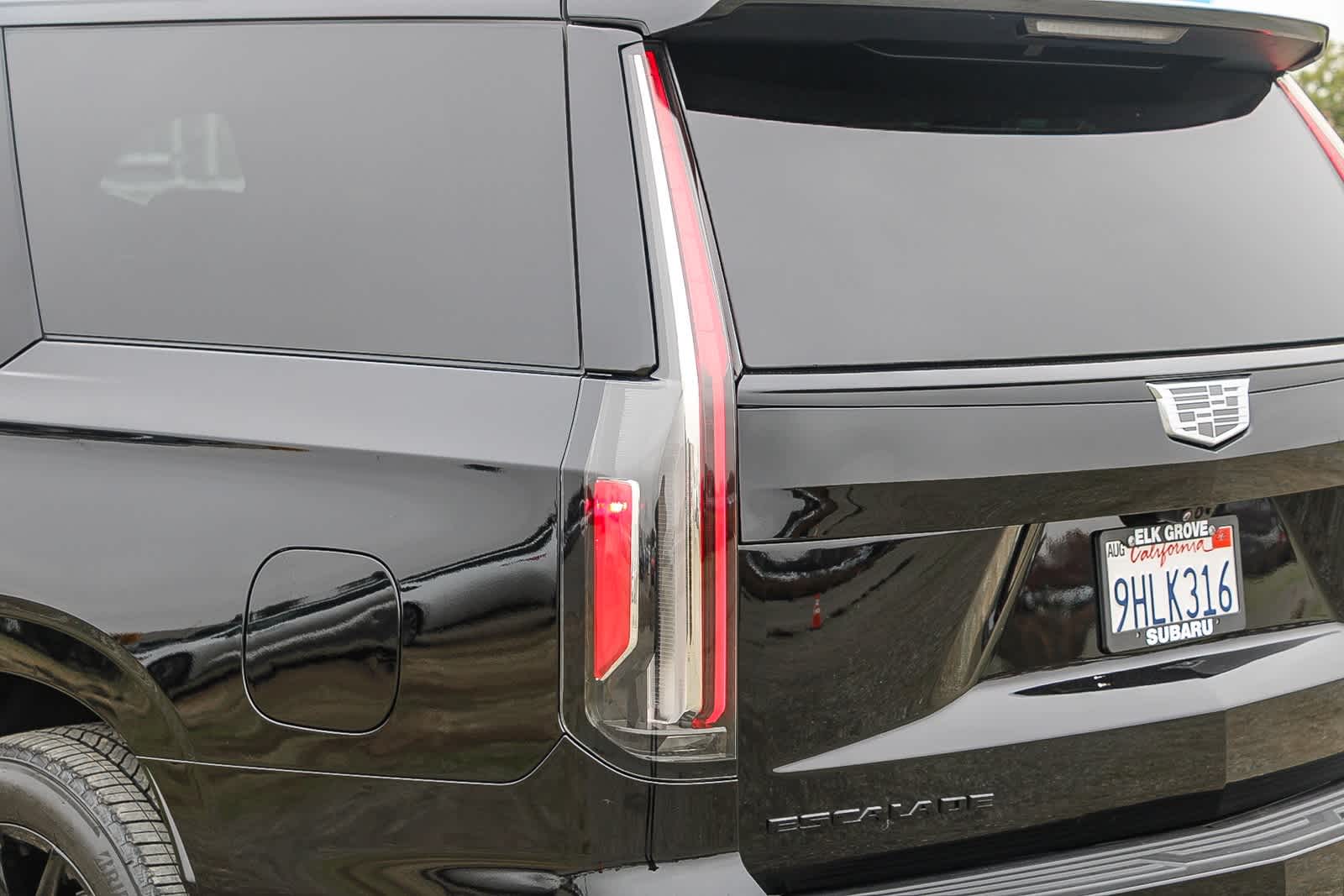 Thumbnail: 2023 Cadillac Escalade - 11