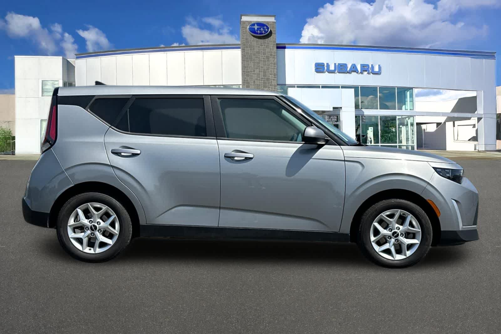 Thumbnail: 2023 Kia Soul - 6