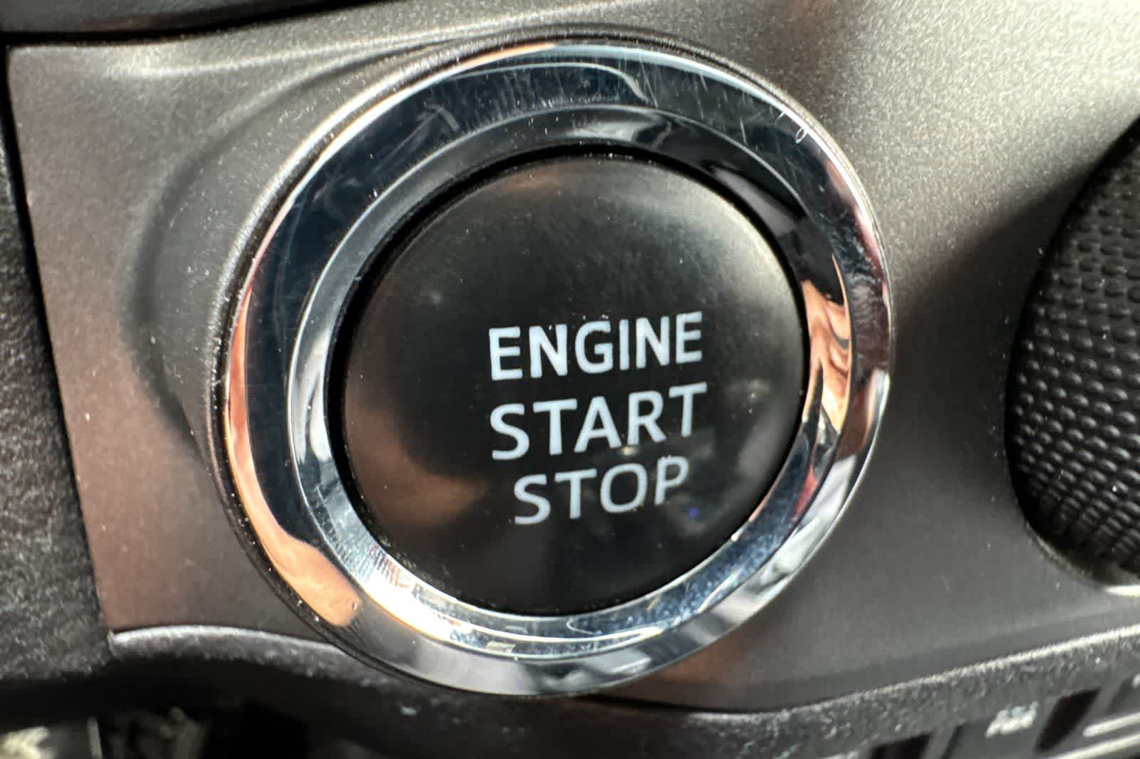 Thumbnail: 2018 Toyota Tacoma - 22