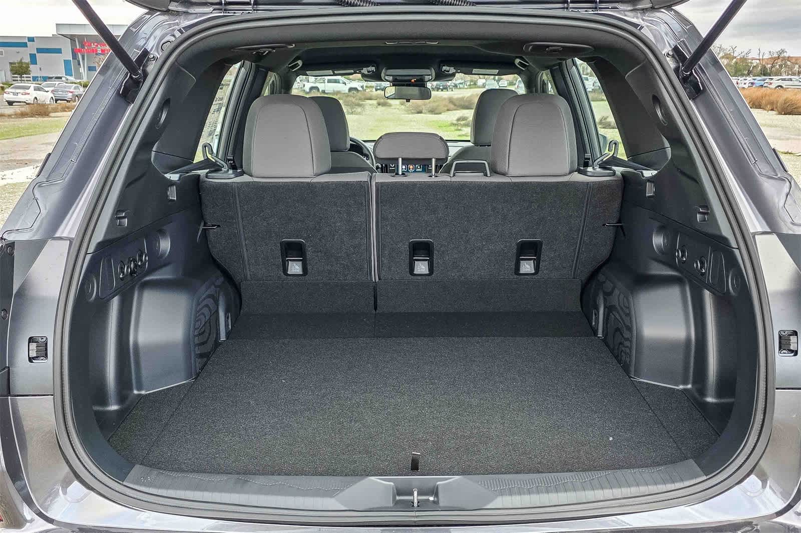 Thumbnail: 2026 Subaru Forester - 24