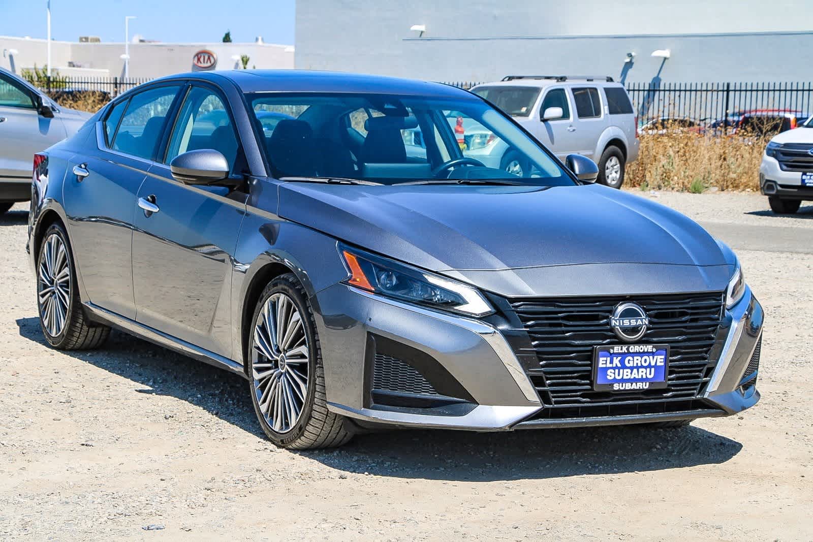 2023 Nissan Altima SL 5