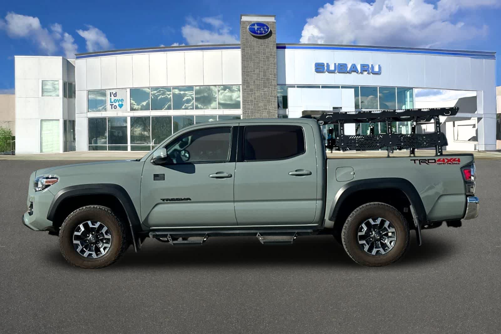 Thumbnail: 2022 Toyota Tacoma - 9