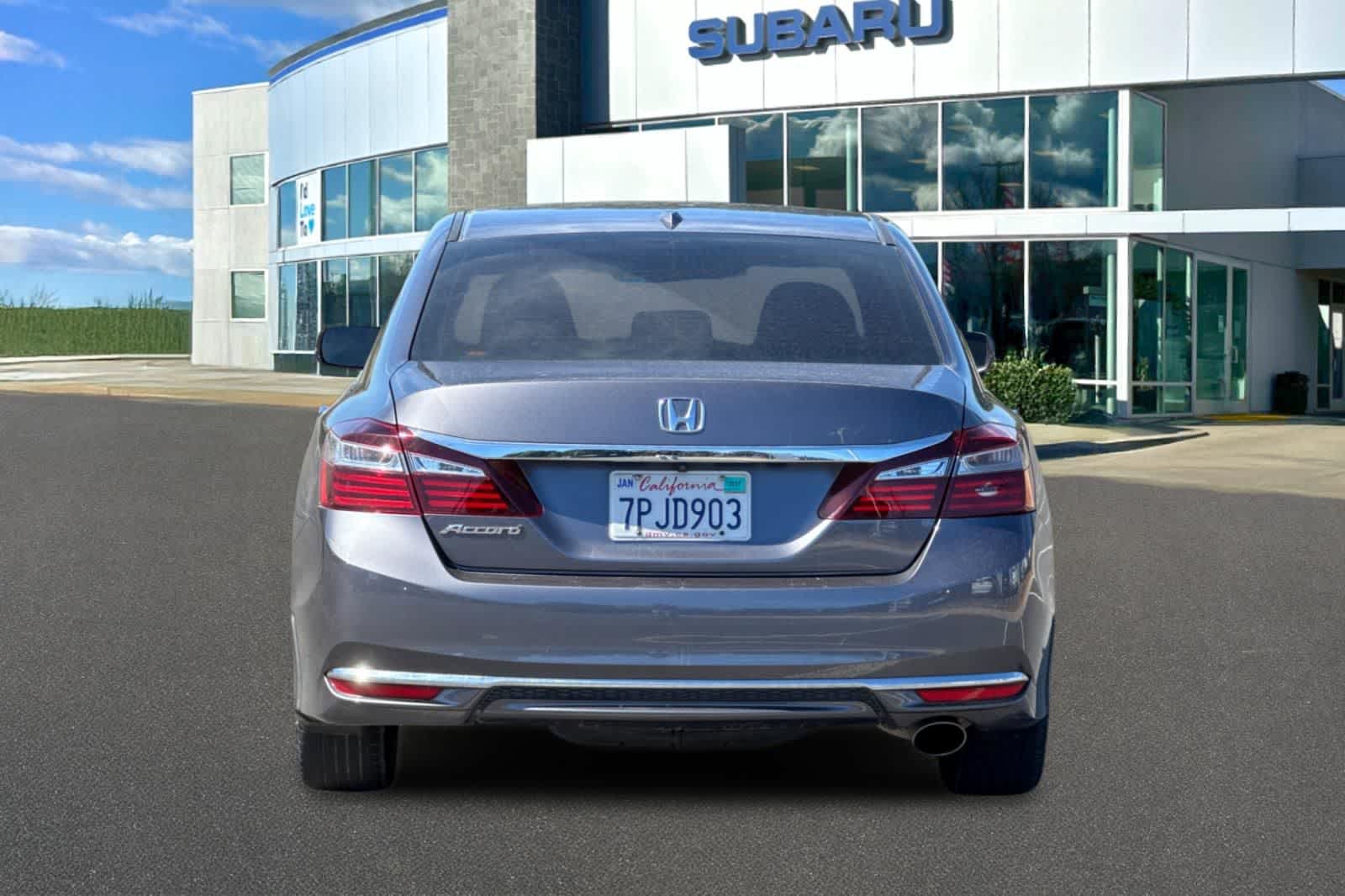 Thumbnail: 2016 Honda Accord - 7