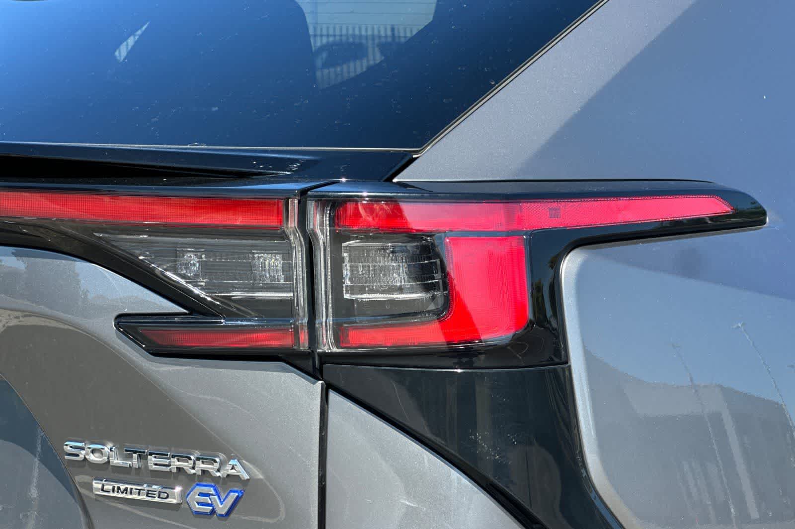 Thumbnail: 2024 Subaru Solterra - 31