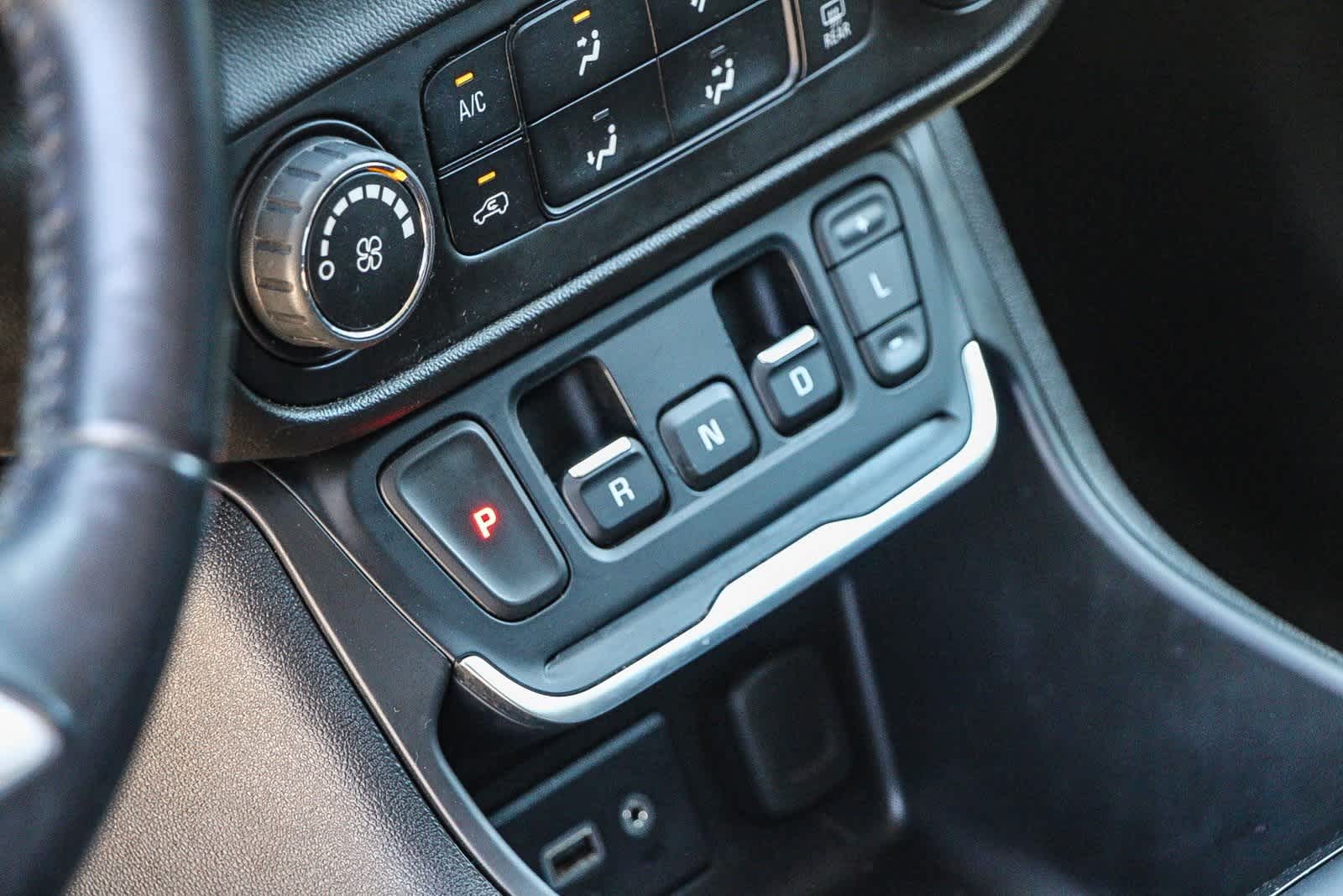 Thumbnail: 2019 GMC Terrain - 20