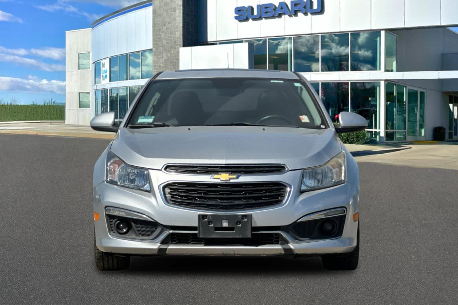 Thumbnail: 2015 Chevrolet Cruze - 9