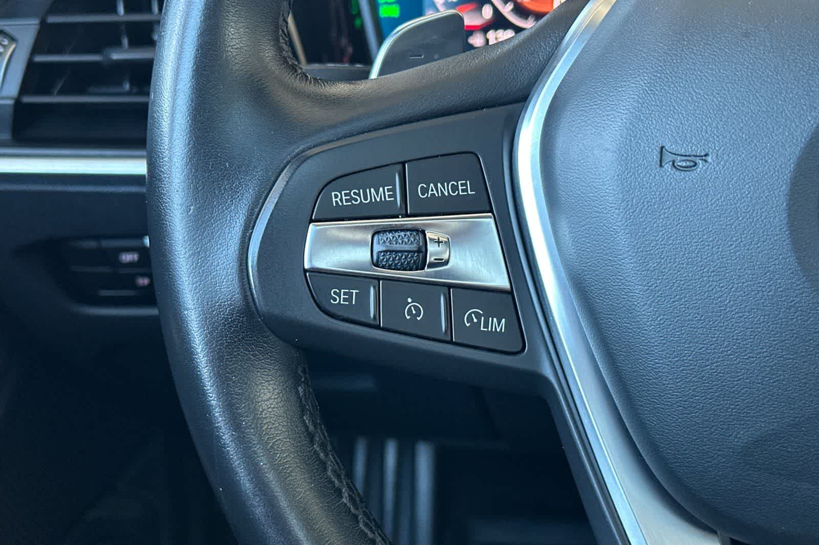 Thumbnail: 2019 BMW 3 Series - 26