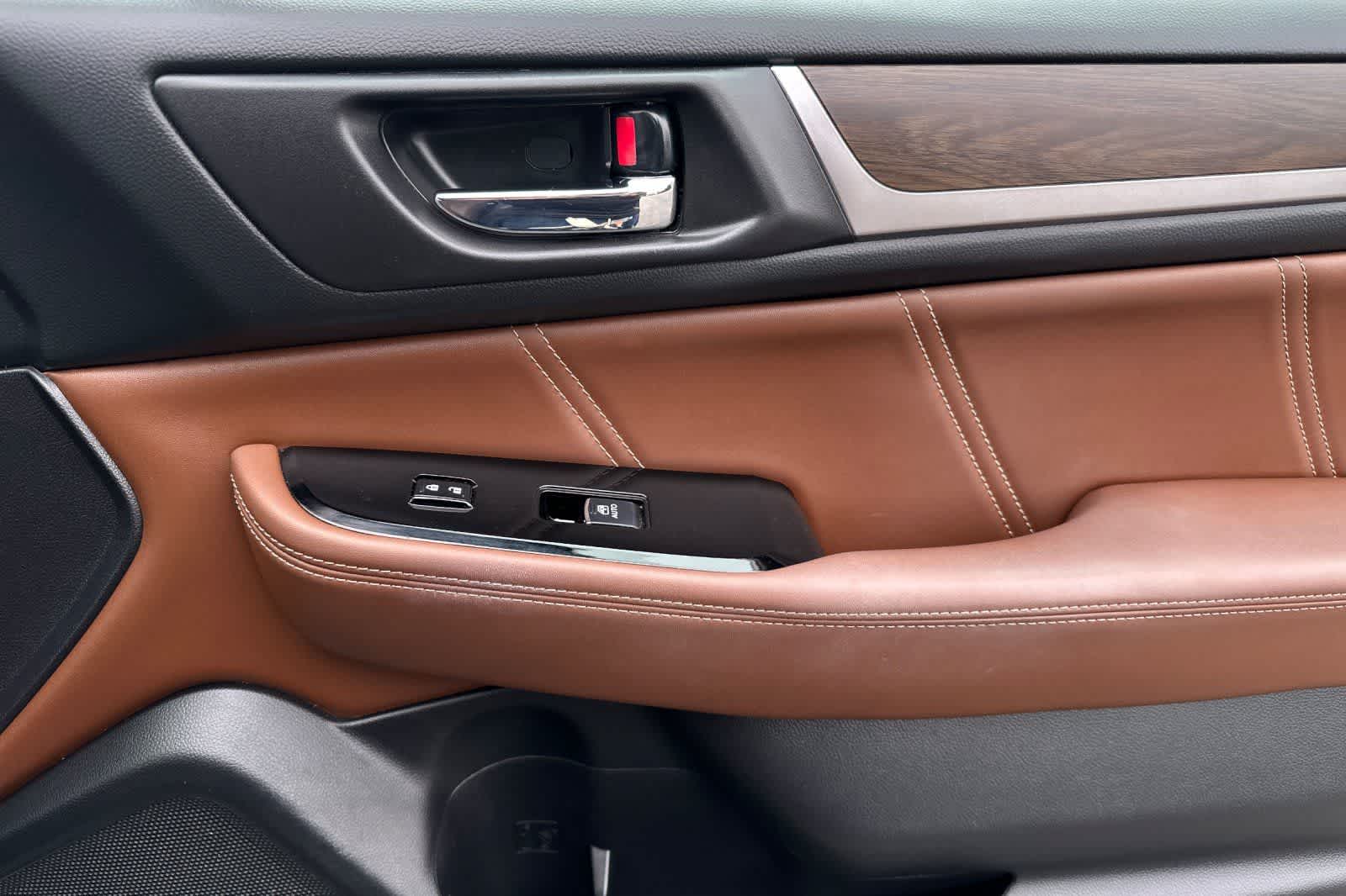 Thumbnail: 2017 Subaru Outback - 19