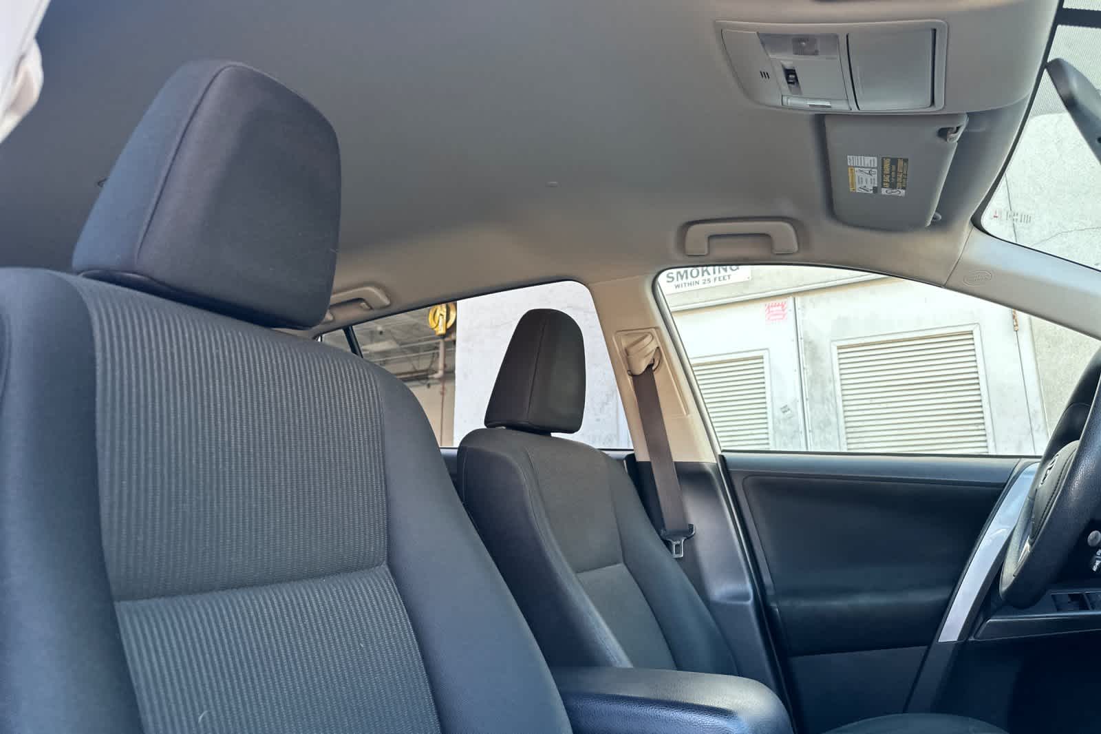 Thumbnail: 2016 Toyota RAV4 - 18