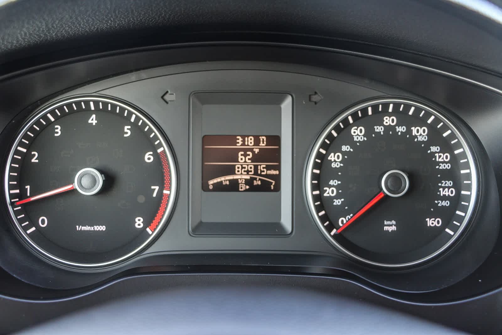 Thumbnail: 2014 Volkswagen Jetta - 21