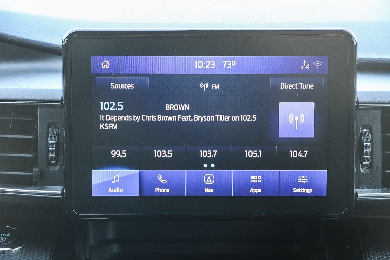 Thumbnail: 2022 Ford Explorer - 15