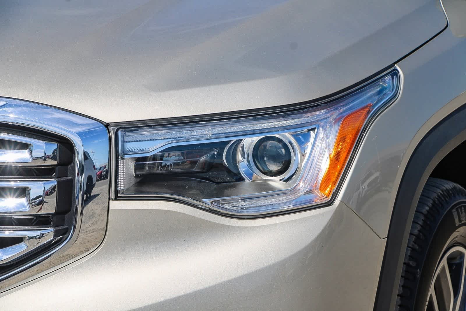 Thumbnail: 2017 GMC Acadia - 8