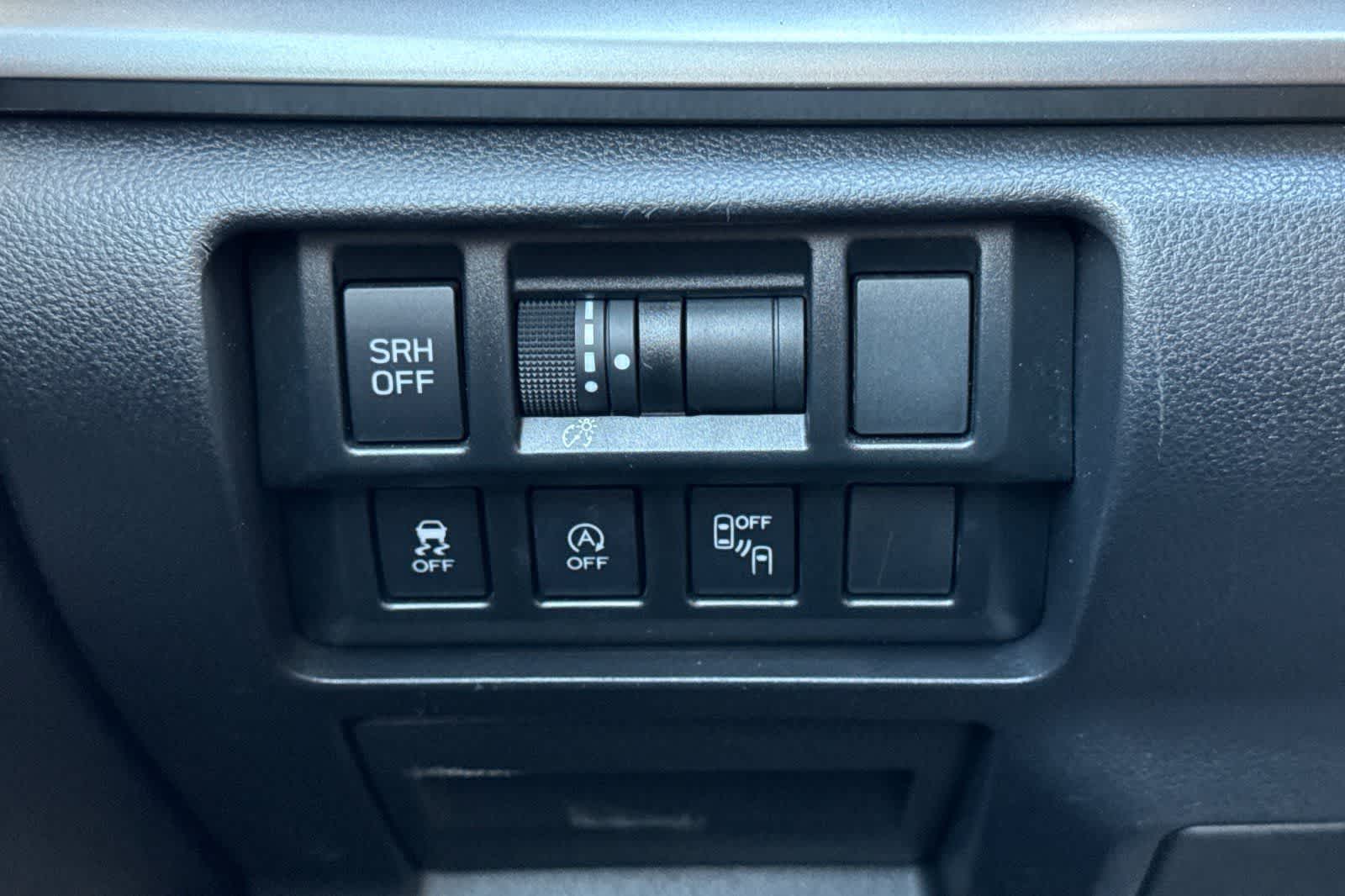 Thumbnail: 2023 Subaru Crosstrek - 32