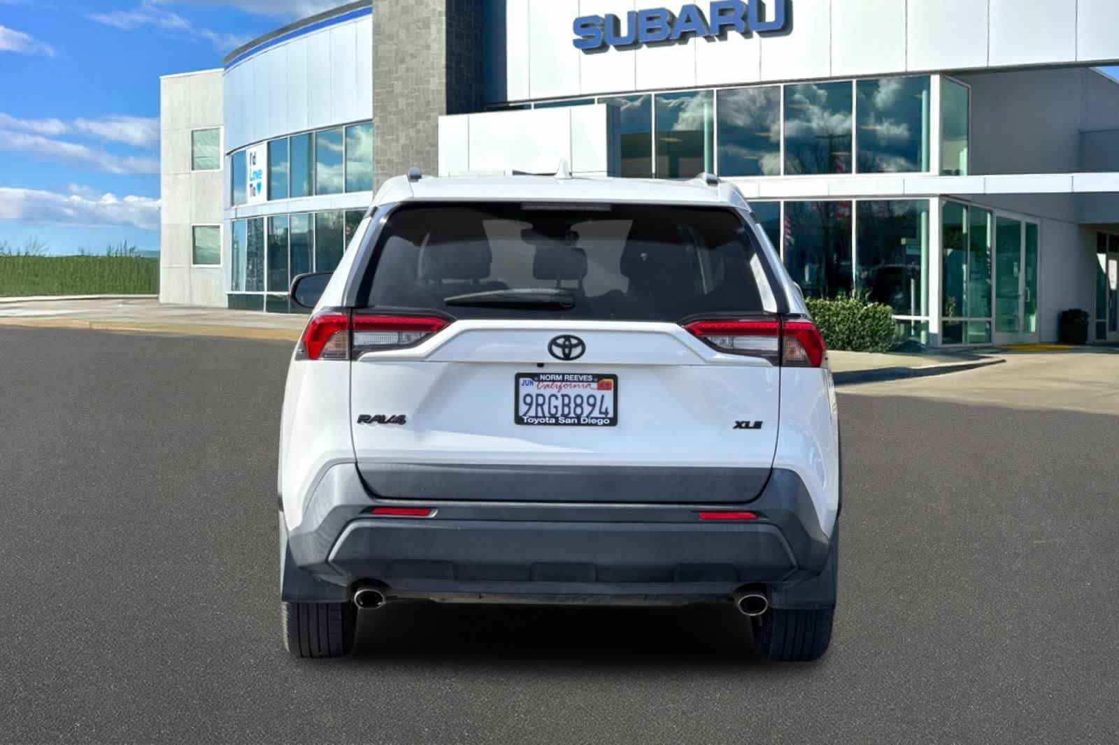 Thumbnail: 2021 Toyota RAV4 - 7