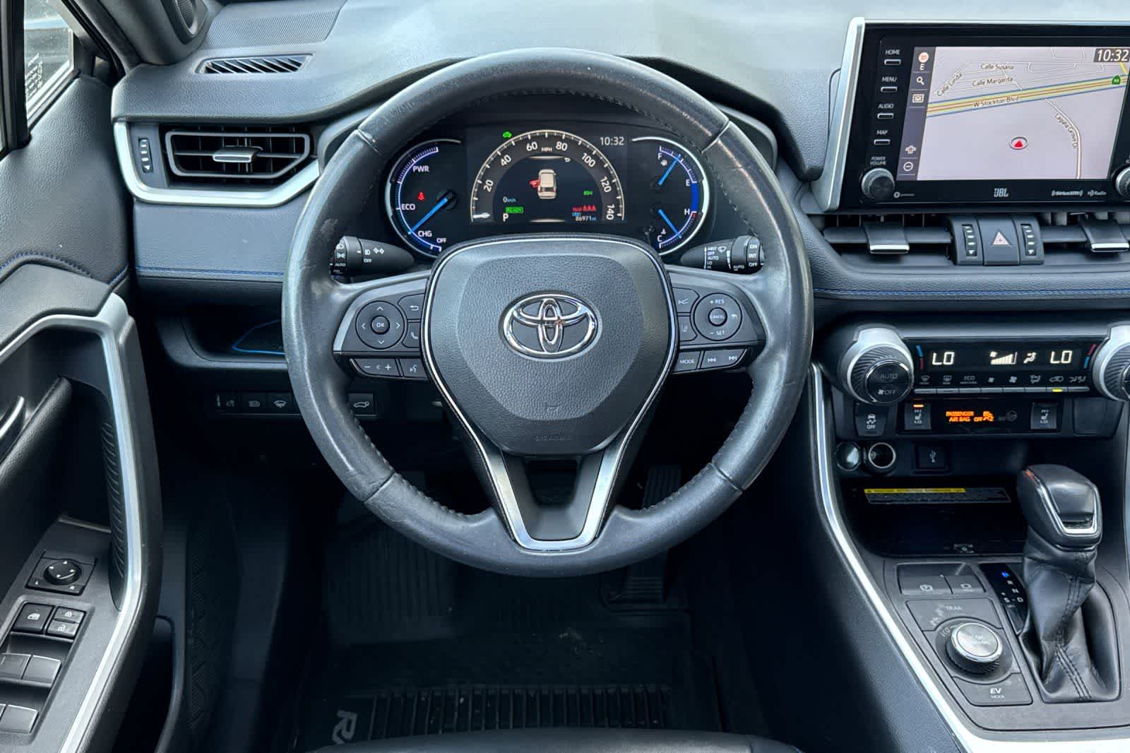 Thumbnail: 2020 Toyota RAV4 - 14