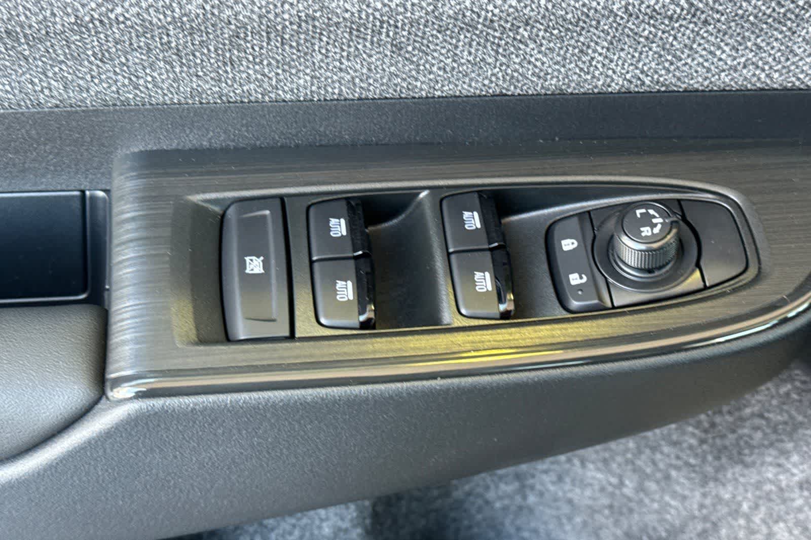 Thumbnail: 2026 Subaru Outback - 13
