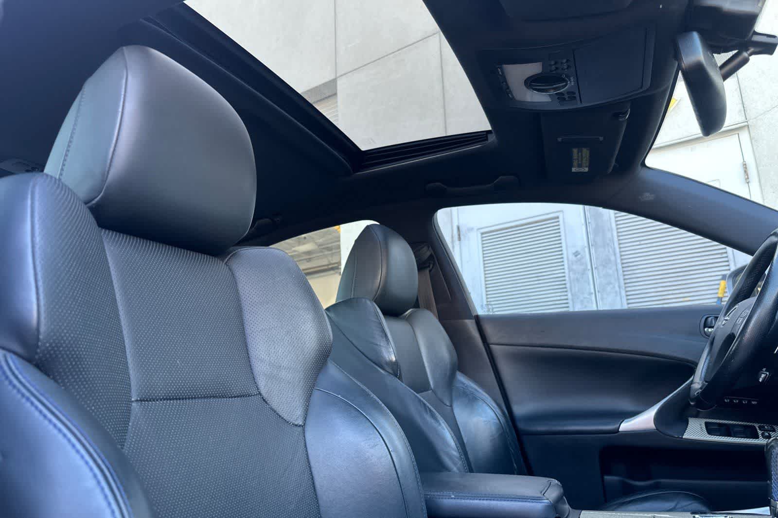 Thumbnail: 2008 Lexus IS - 17