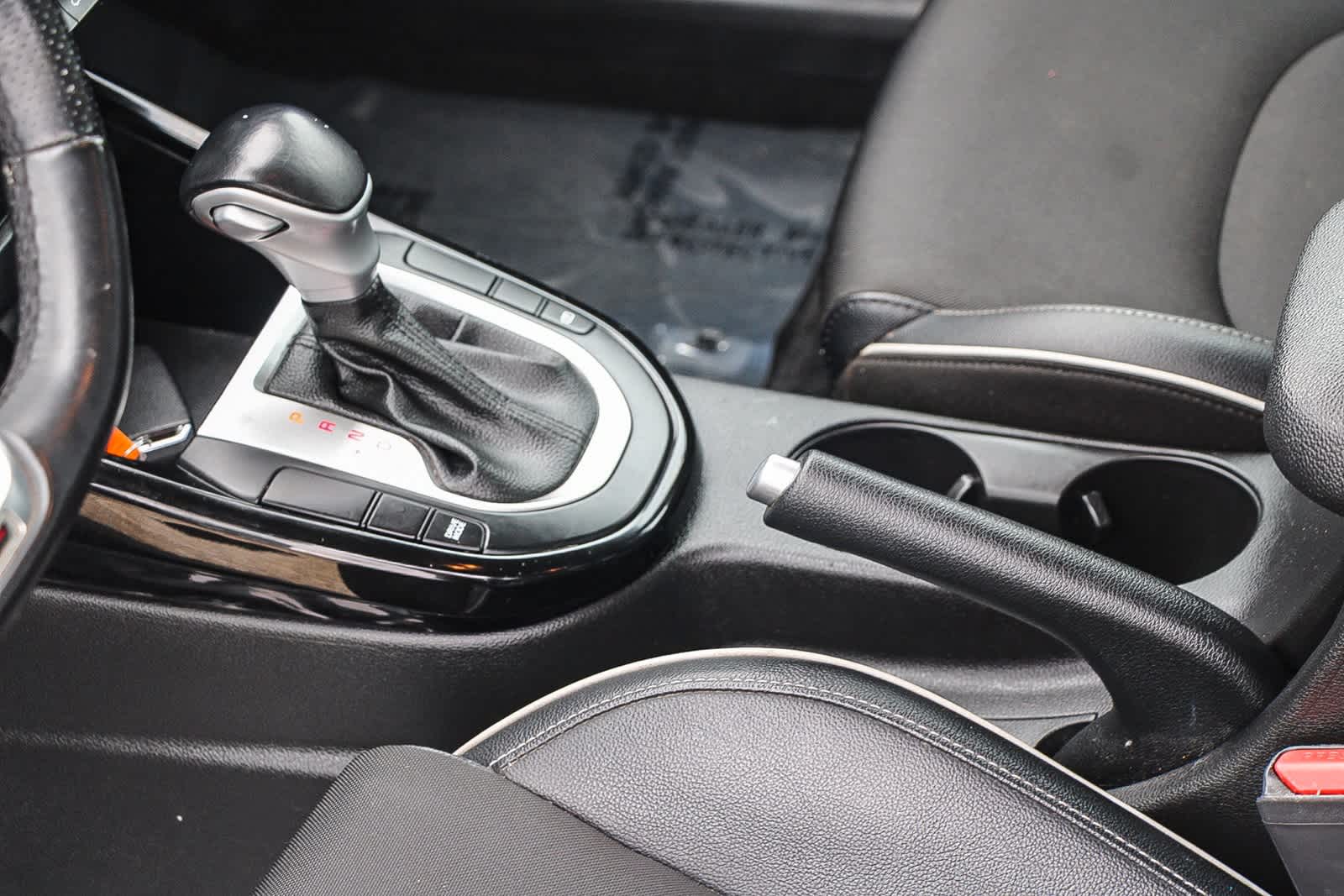 Thumbnail: 2023 Kia Forte - 20