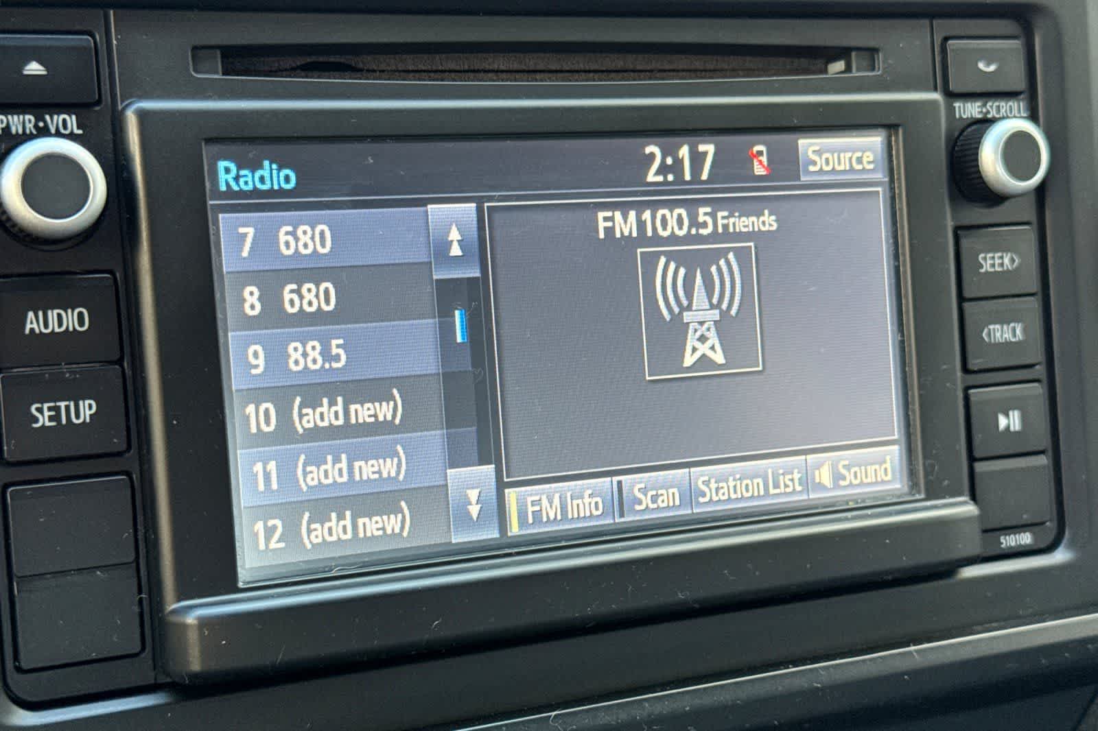 Thumbnail: 2017 Toyota Tacoma - 18