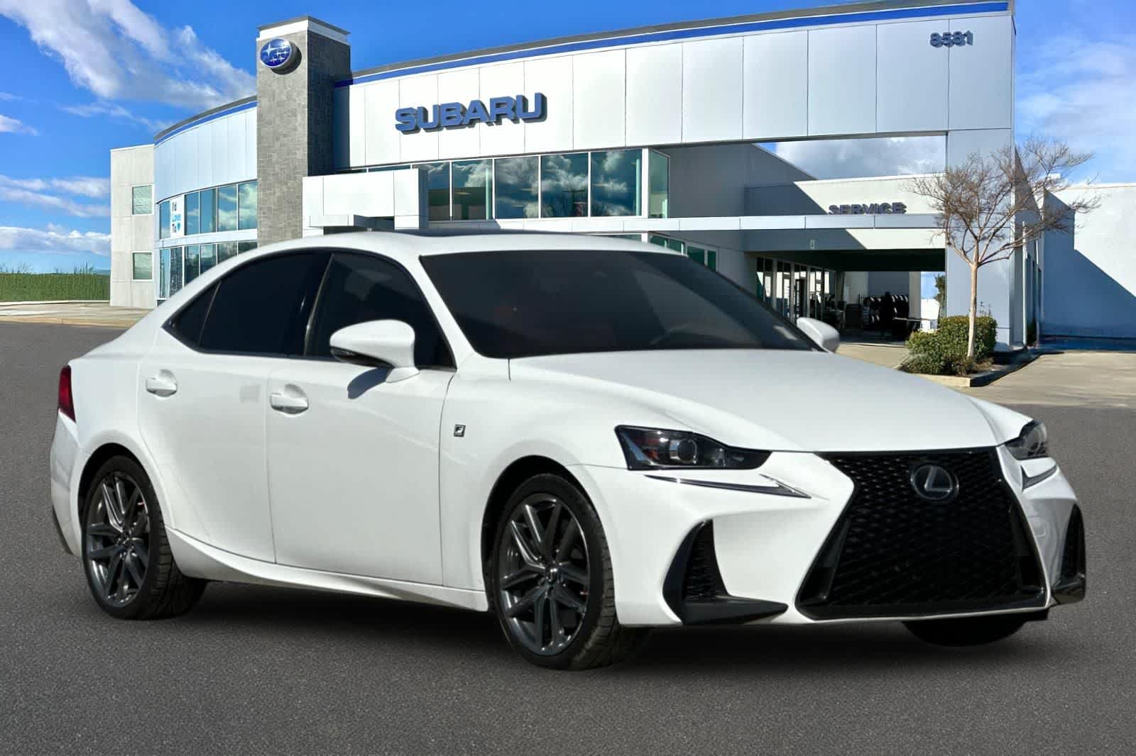 Thumbnail: 2017 Lexus IS - 5