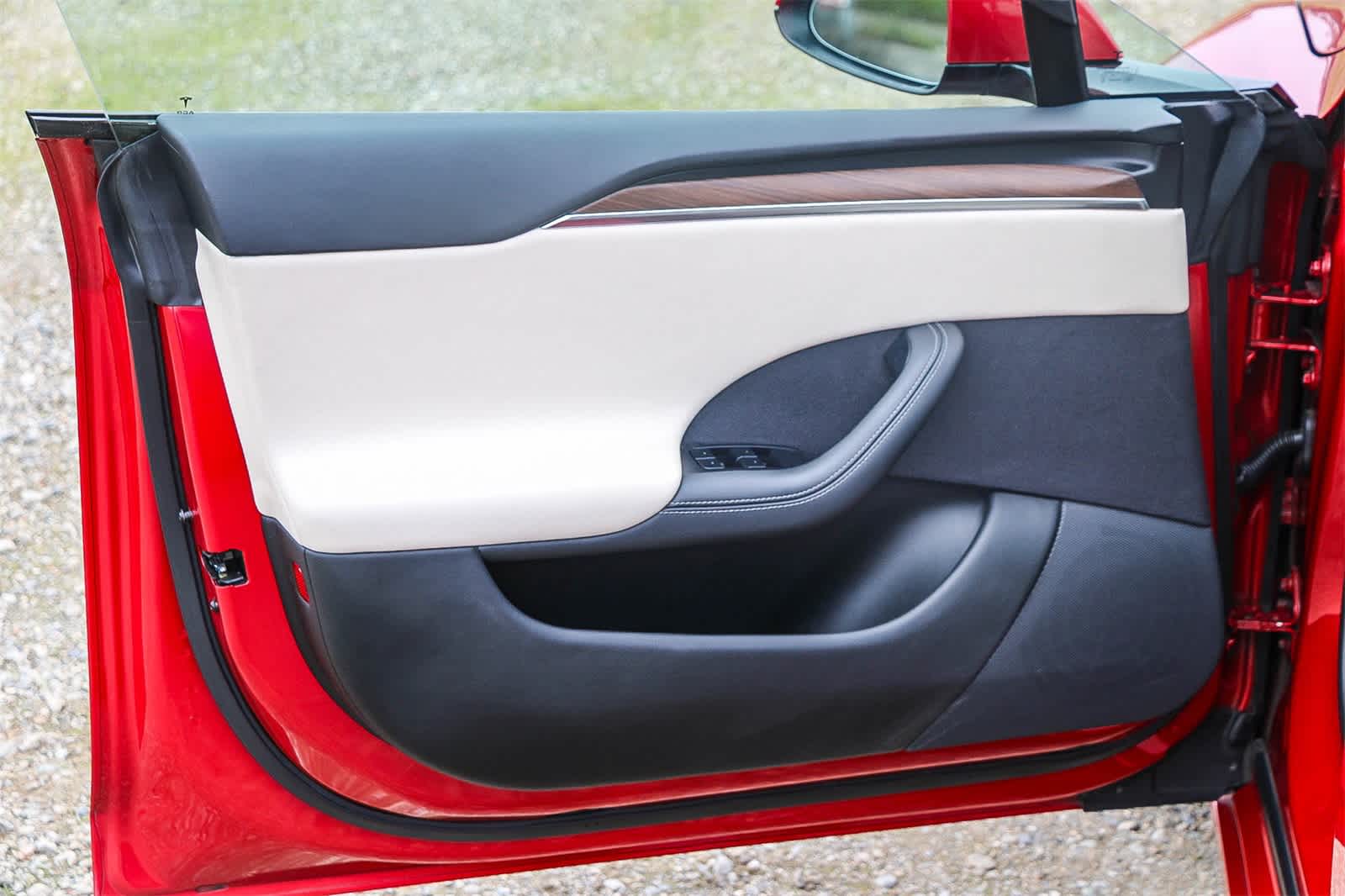 Thumbnail: 2022 Tesla Model S - 18