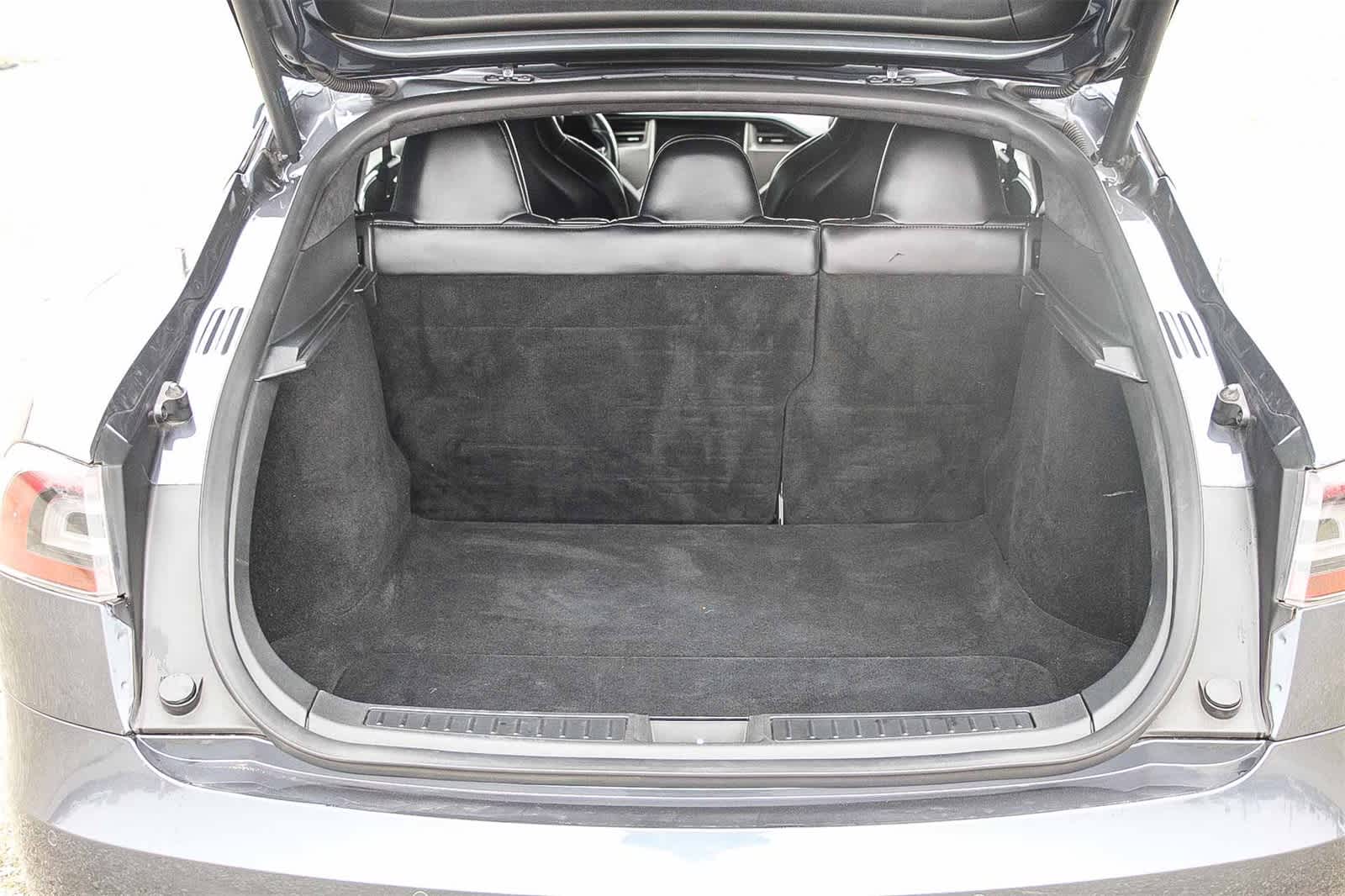 Thumbnail: 2018 Tesla Model S - 22