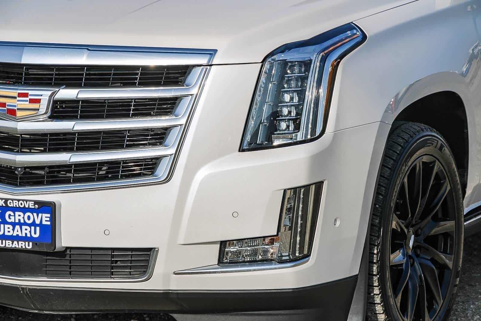 Thumbnail: 2017 Cadillac Escalade - 21