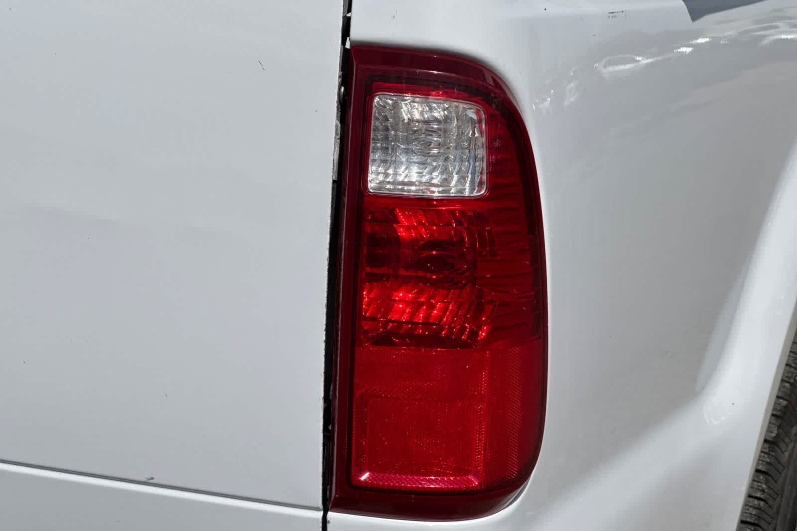 Thumbnail: 2008 Ford Econoline - 25