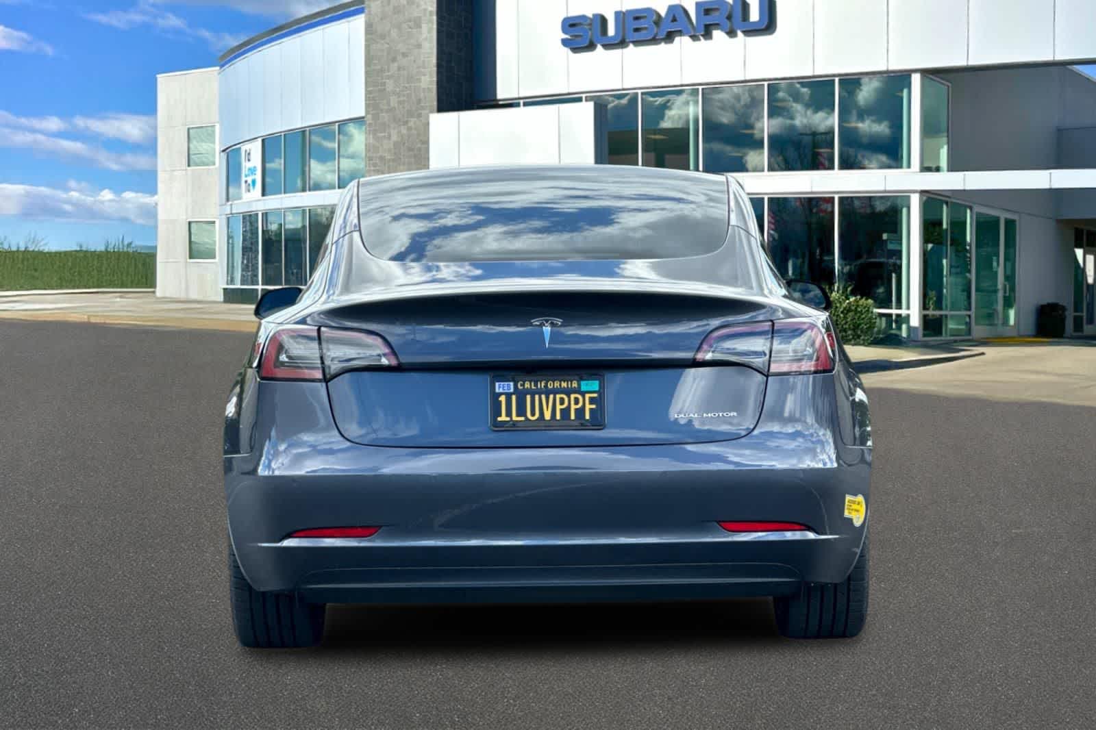 Thumbnail: 2022 Tesla Model 3 - 7