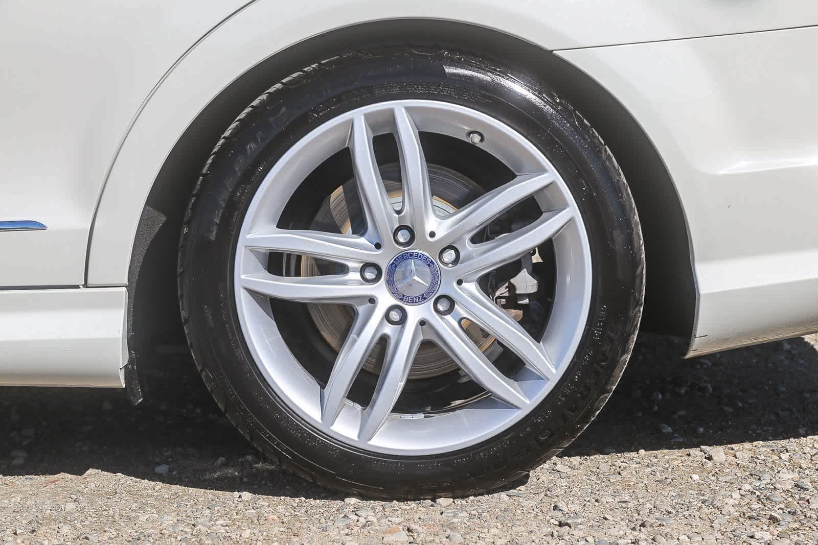 Thumbnail: 2012 Mercedes-Benz C-Class - 9